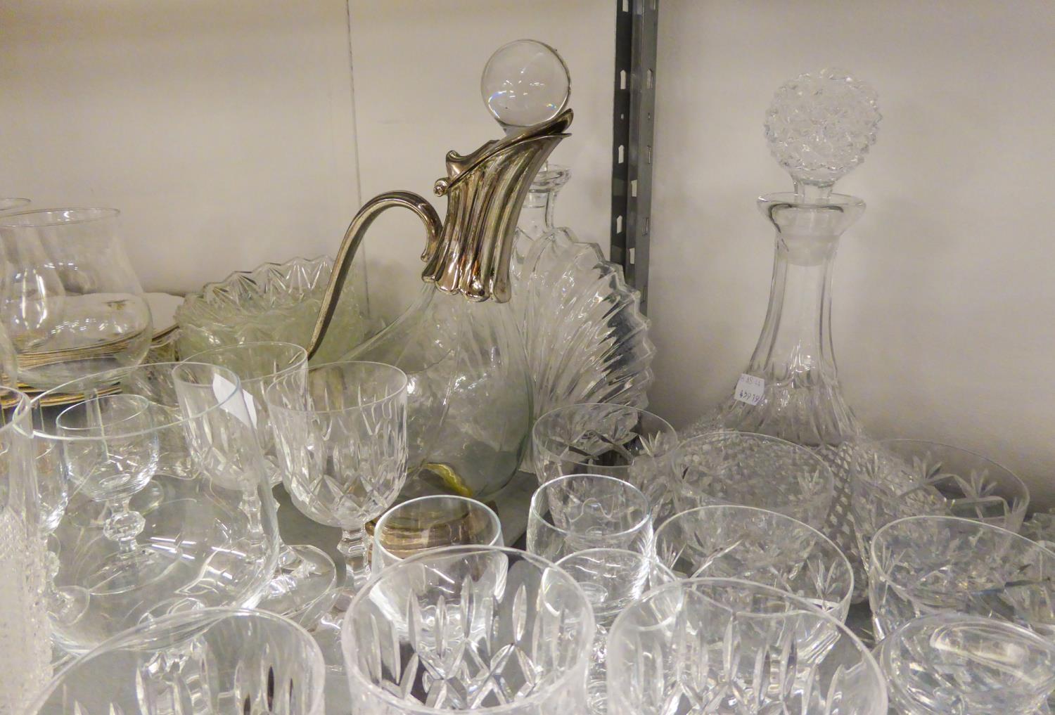 QUANTITY OF CUT AND PLAIN WINE GLASES TO INCLUDE; TWO DECANTERS AND A WINE JUG WITH PLATED HANDLE - Image 2 of 4