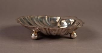 GEORGE V SILVER SCALLOPED SHAPED BUTTER DISH, 6? (15.2cm) wide, Chester 1919, maker?s mark rubbed,