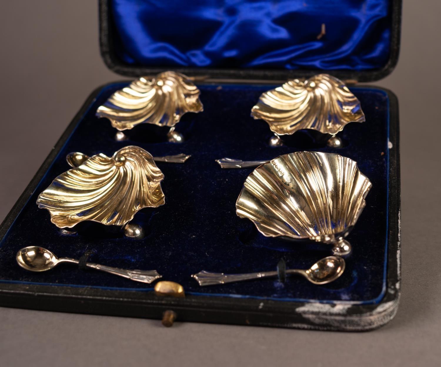 LATE VICTORIAN CASED SET OF FOUR SILVER GILT OPEN SALTS AND SPOONS BY WILLIAM HUTTON & SONS Ltd, - Image 2 of 3