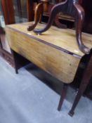 GEORGE III MAHOGANY PEMBROKE TABLE, WITH END DRAWER