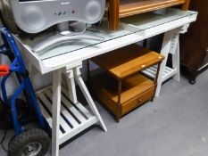 A WHITE FINISH BATHROOM CUPBOARD, A WHITE FINISH GLASS TOP DISPLAY TABLE AND A WHITE FINISH