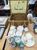 FOUR VICTORIA AND ALBERT MUSEUM FRANKLIN MINT TEAPOTS, CHNESE PORCELAIN TEAPOT ETC... AND A SMALL