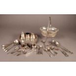 MIXED LOT OF ELECTROPLATE, to include: WIRE PATTERN SMALL CAKE BASKET WITH GLASS LINER, GALLERIED