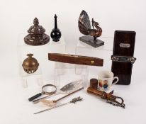 MIXED LOT OF COLLECTABLES, to include: VINTAGE BRASS MOUNTED BILLIARD OR SNOOKER CUE TIPPER WITH