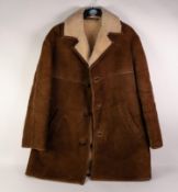 GENT'S BROWN DYED SHEEPSKIN LONG JACKET and a LADY'S NATURAL COLOURED SHEEPSKIN JACKET (2)