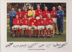 ?ENGLAND 1966 WORLD CUP WINNERS? TEAM PHOTOGRAPH WITH SIGNATURES FOR NOBBY STILES, ROGER HUNT,