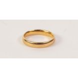 a 22ct GOLD WEDDING RING, 4.9gms