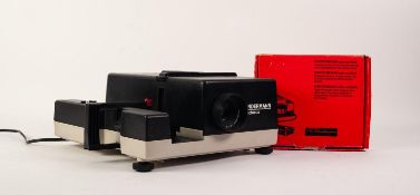 KINDERMANN AUTOFOCUS MCZ SLIDE PROJECTOR and a boxed KINDERMAN TELE-CONTROL (2)