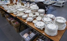 EXTENSIVE COPELAND SPODE ?FRASCATI? PATTERN POTTERY DINNER SERVICE, comprising: 10 dinner plates 6