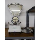 WEIGHWELL WHITE ENAMEL SHIP SCALES