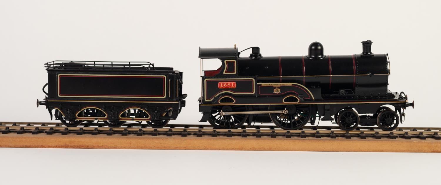 JAVELIN DESIGNS 1998 'O' GAUGE TWO RAIL ELECTRIC GEORGE V CLASS 4-4-0 LOCOMOTIVE AND SIX WHEEL - Image 2 of 2