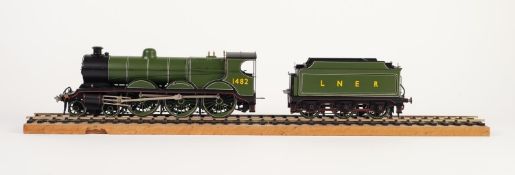 GLADIATOR MODELS 1993 'O' GAUGE TWO RAIL ELECTRIC GCR CLASS 8F 4-6-0 LOCOMOTIVE AND SIX WHEEL TENDER