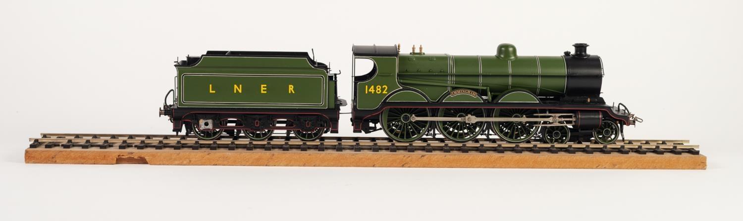 GLADIATOR MODELS 1993 'O' GAUGE TWO RAIL ELECTRIC GCR CLASS 8F 4-6-0 LOCOMOTIVE AND SIX WHEEL TENDER - Image 2 of 2