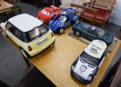 HE TAI TOYS, CHINA, VERY LARGE SCALE REMOTE CONTROL PLASTIC AND DIE CAST MODEL OF A MINI 3 DOOR