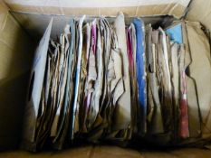 A QUANTITY OF POST-WAR 78 RPM GRAMOPHONE RECORDS INCLUDING;  VERA LYNN, DORIS DAY ETC...