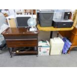 A WOOD EFFECT METAL ELECTRIC HOT FOOD TROLLEY AND A RETRO SQUARE DINING TABLE (2)