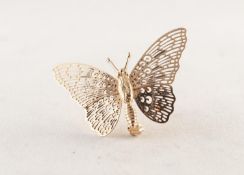 9ct GOLD BUTTERFLY BROOCH with pierced wings, 2.5 gms