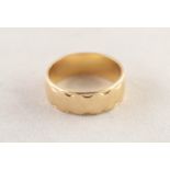 18ct GOLD BROAD WEDDING RING, 4.6 gms, ring size M/N