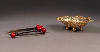 VICTORIAN PIERCED SILVER GILT BON BON DISH, of oval form with ball feet, 4 ½? x 3? (1.4cm x 7.