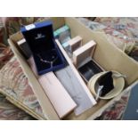 A GOOD SELECTION OF MODERN BOXED SILVER COSTUME JEWELLERY, SOME BY 'LINKS', 'SWAROVSKI' AND '