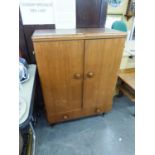 1960?S OAK COCKTAIL BAR/CABINET WITH FOLD-OUT TOP, FITTED INTERIOR, TWO SHORT DRAWERS BELOW, ON TV