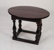 ANTIQUE OAK AND MAHOGANY COMPOSITE OCCASIONAL TABLE, the lift-off oval top above an oblong base with