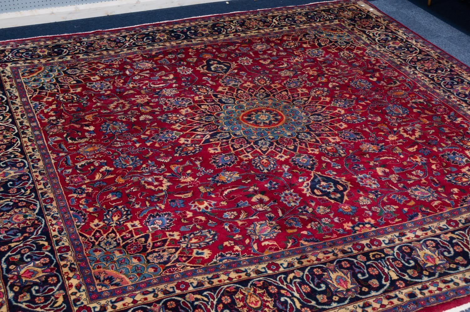 MESHED PERSIAN CARPET with floral and petal shaped circular centre medallion with pendants and - Image 4 of 5