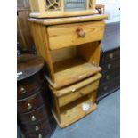 A PAIR OF PINE BEDSIDE PEDESTALS, EACH WITH A DRAWER