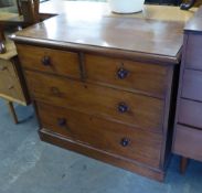 VICTORIAN WALNUTWOOD CHEST OF DRAWERS, 2 OVER 2