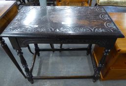 AN EBONISED OAK OBLONG SIDE TABLE, INCISED CARVED, ON TURNED LEGS AND PLAIN STRETCHERS