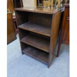 AN OAK SMALL THREE TIER OPEN BOOKCASE