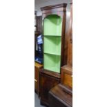 A MAHOGANY FLOOR STANDING DOUBLE CORNER CUPBOARD WITH OPEN SHELVES, OVER A CUPBOARD BASE