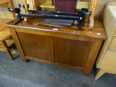 AN OAK AND PLY PANELLED BLANKET CHEST, 3' WIDE