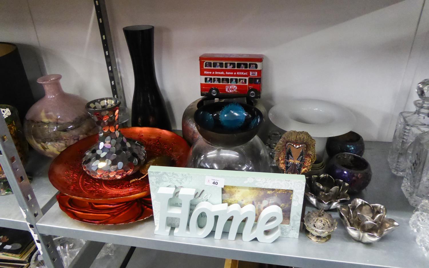 A QUANTITY OF MODERN HOUSEHOLD ORNAMENTS TO INCLUDE; COLOURED GLASS VASES AND BOWLS, METAL CANDLE