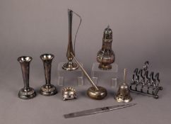 MIXED LOT OF ELECTROPLATE, to include: PANELLED OCTAGONAL SUGAR CASTOR, TOAST RACK, PAIR OF BUD