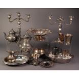 MIXED LOT OF ELECTROPLATE, to include: PAIR OF TWIN BRANCH CANDLESTICKS, OVAL SERVING DISH,