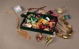 SELECTION OF MODERN COSTUME JEWELLERY including necklaces, pendants and earrings, in gilt and colour