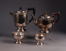 VINERS OF SHEFFIELD ELECTROPLATE PEDESTAL TEA SET OF FOUR PIECES with applied trailing vine