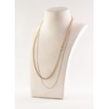 9ct GOLD FINE BELCHER CHAIN NECKLACE, 17in (43.1cm) long and a 9ct GOLD VERY FINE CHAIN NECKLACE,