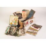 SELECTION OF EARLY TWENTIETH CENTURY AND LATER LOOSE POST AND GREETINGS CARDS, with selection of