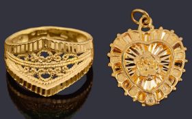 A Chinese 24 carat gold filigree ring and a similar heart pendant