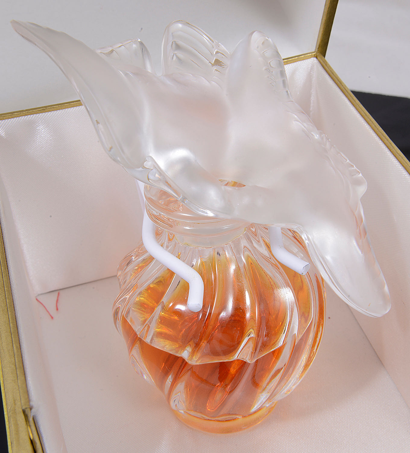 Two Lalique perfume bottles - Image 3 of 3