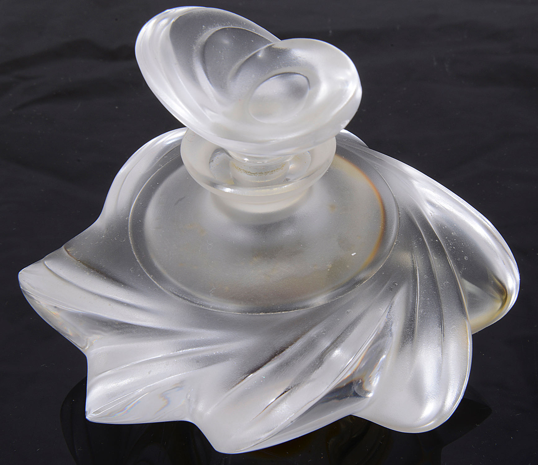 Two Lalique perfume bottles - Image 2 of 3