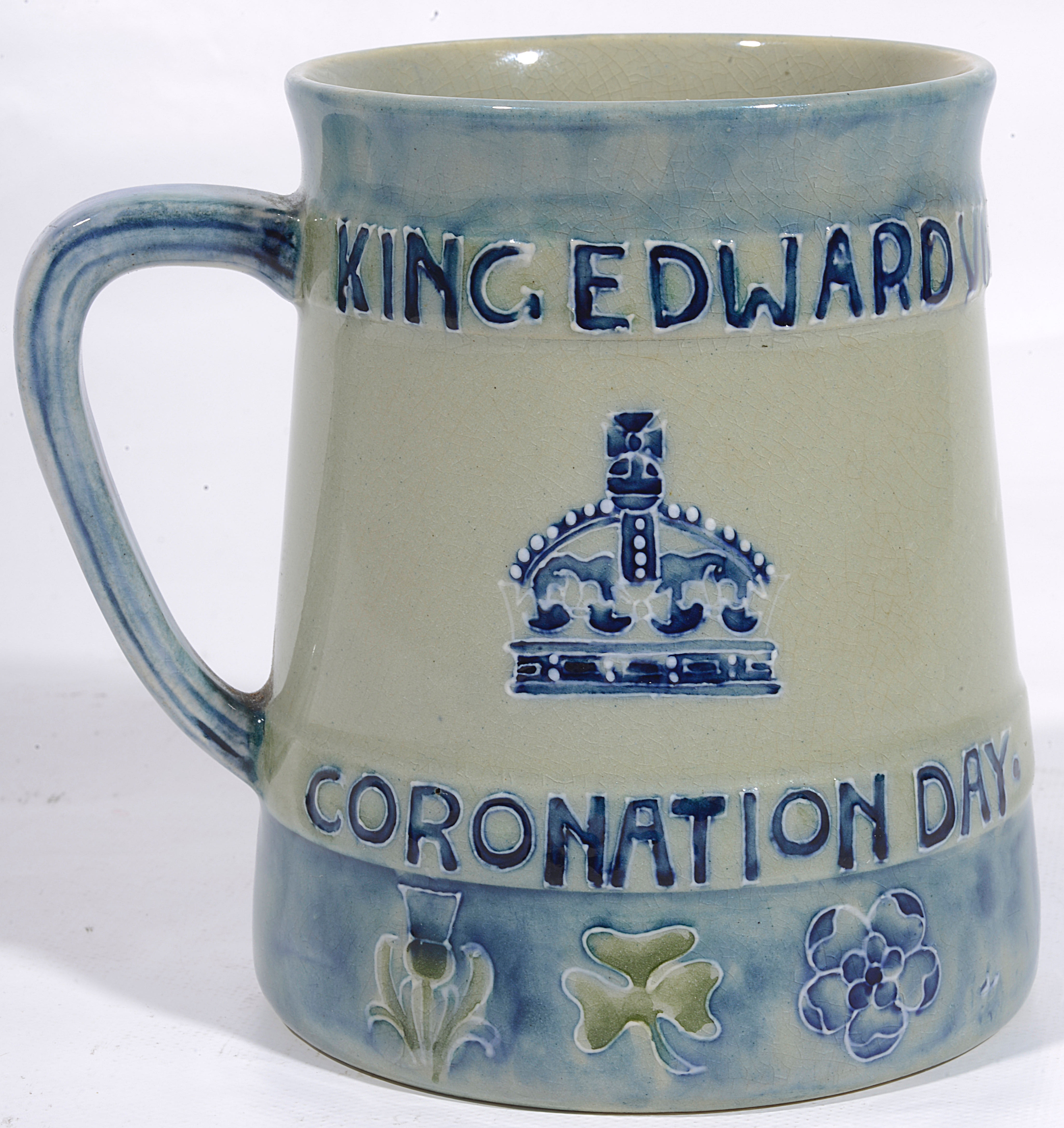 A rare early Moorcroft pottery 1902 coronation commemorative presentation mug - Image 2 of 4