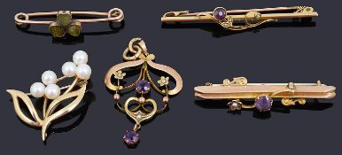 A collection of Victorian and later brooches
