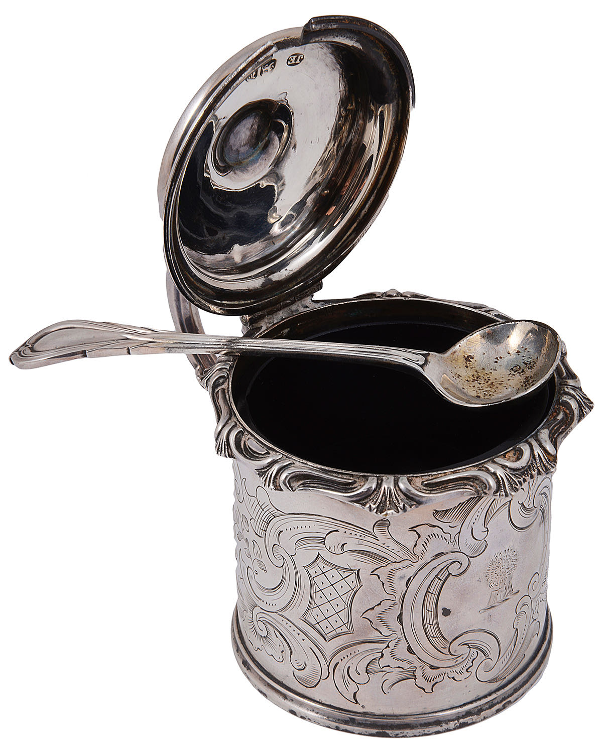 An early Victorian silver mustard pot - Image 2 of 2