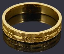 A Chinese 24ct gold wedding band