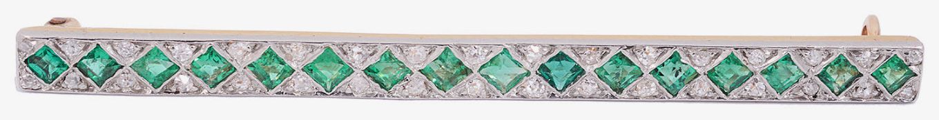 An attractive Edwardian Emerald and diamond set bar brooch