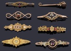 A collection of mainly Victorian pin brooches