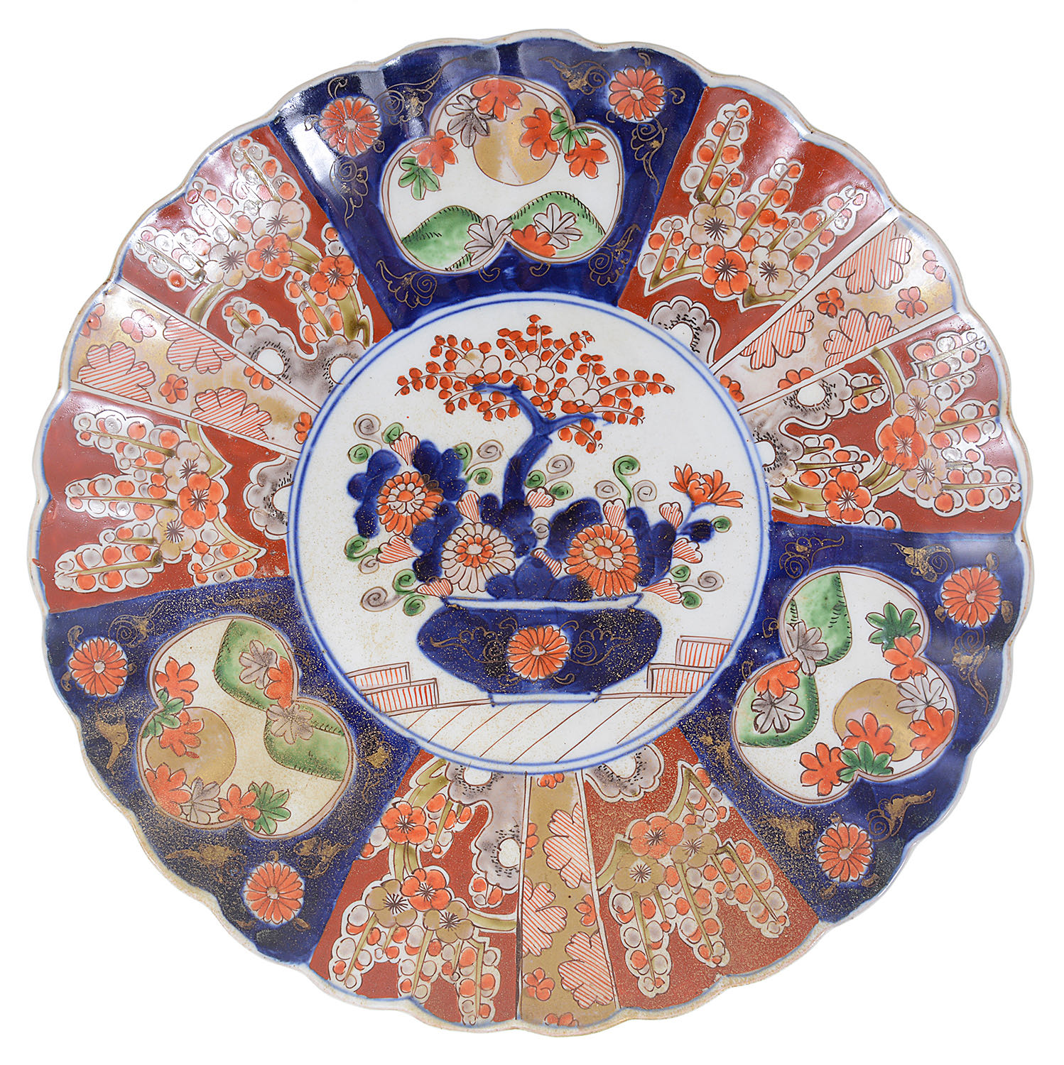 A pair of late 19th century Japanese Imari chargers and two others - Image 5 of 7